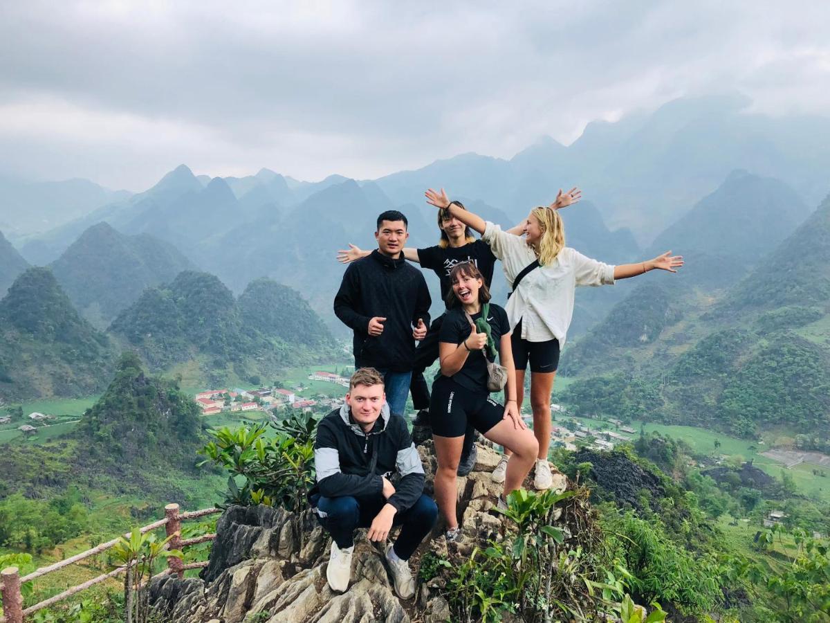 Ha Giang Yolo House And Loop Tours Hotel Exterior photo