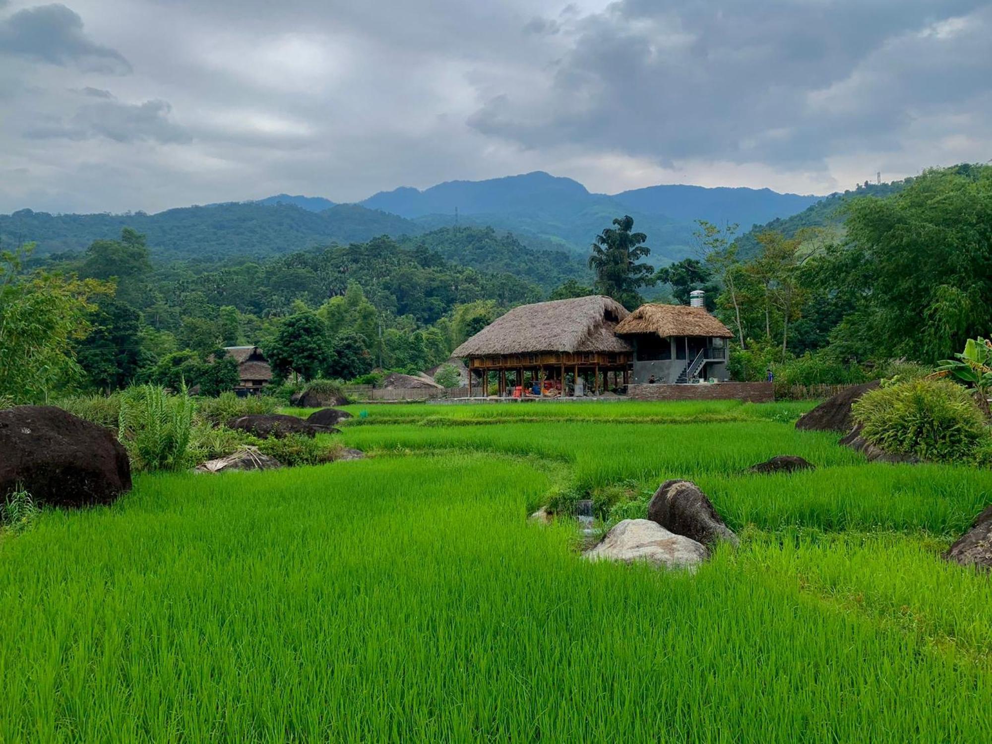 Ha Giang Yolo House And Loop Tours Hotel Exterior photo